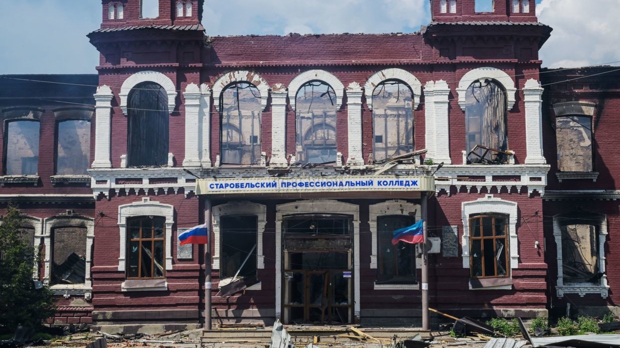 Ukraine: Britain Flying Planes Over Black Sea, British Redditor Abuses a Ukrainian in his homeland and NATO Murderers Kill A Load Of School Children